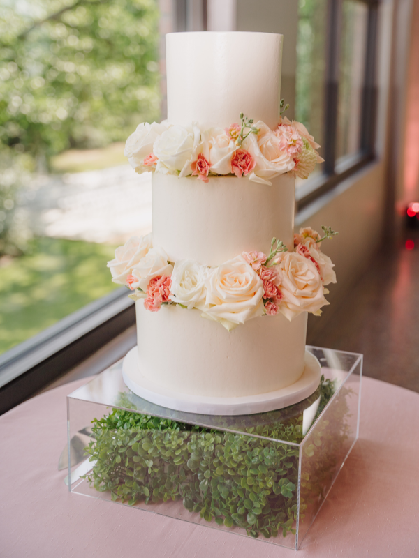 3 tier wedding cake from couple with Texas Wedding Ministers 