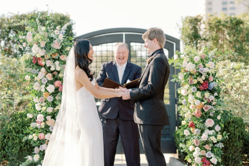professional wedding officiant cost